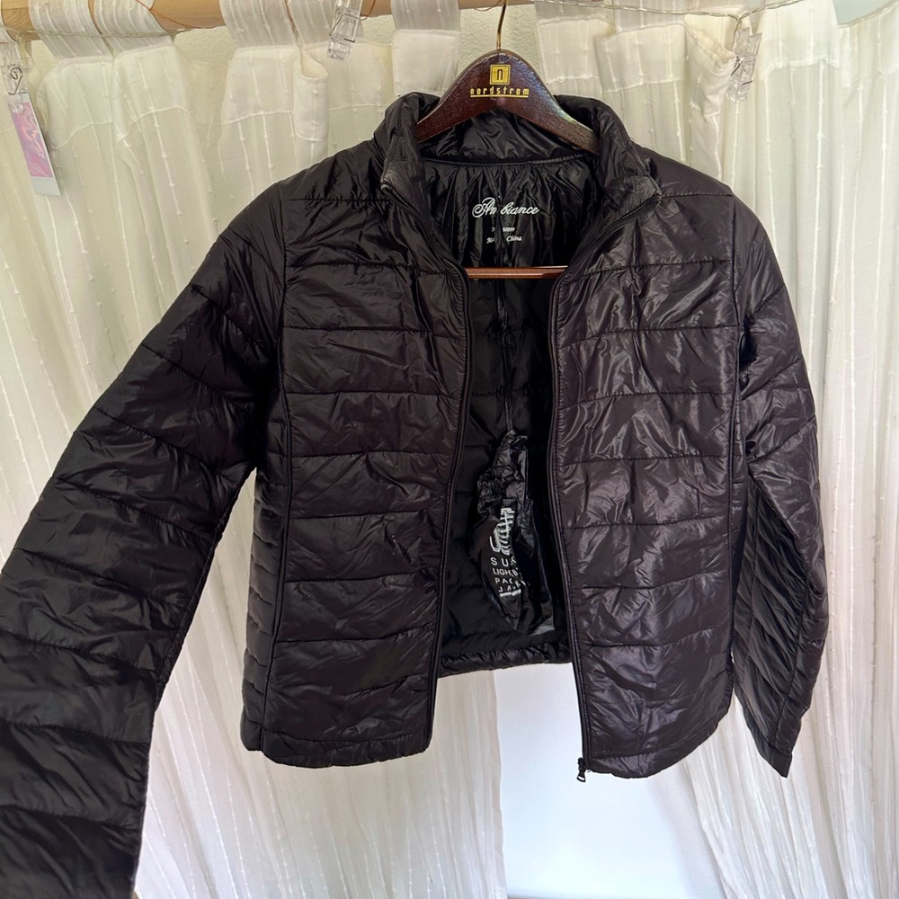 Super lightweight puffer jacket